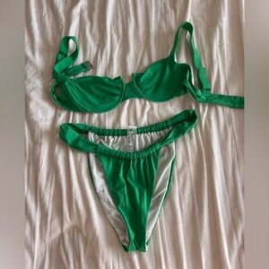 Fashion Nova Emerald Green bikini 💚